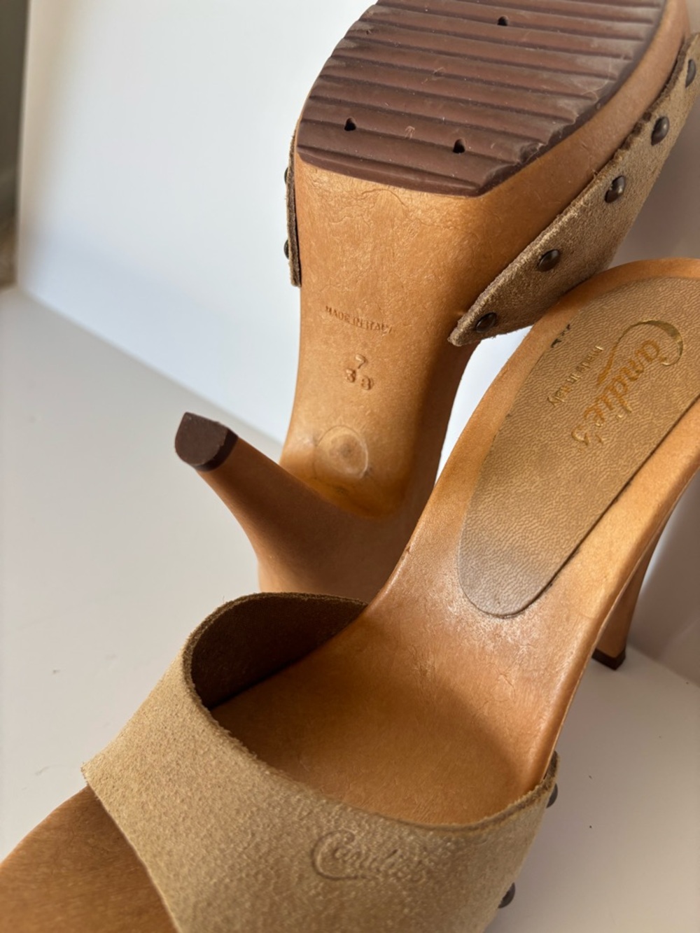 Candies Viviana Tan Suede Open-Toe Mules size 7 - Picture 3 of 7